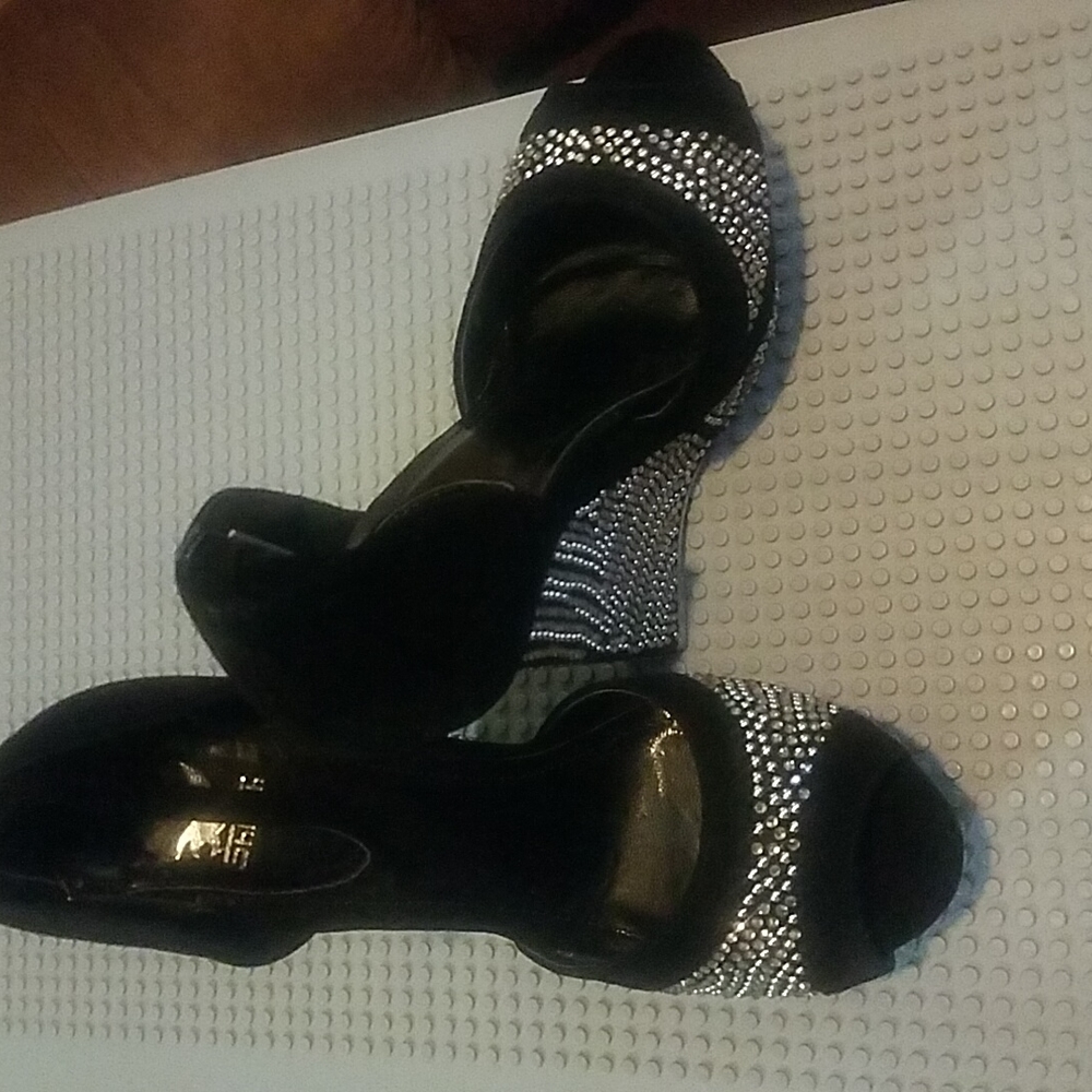 Shiekh platform heels